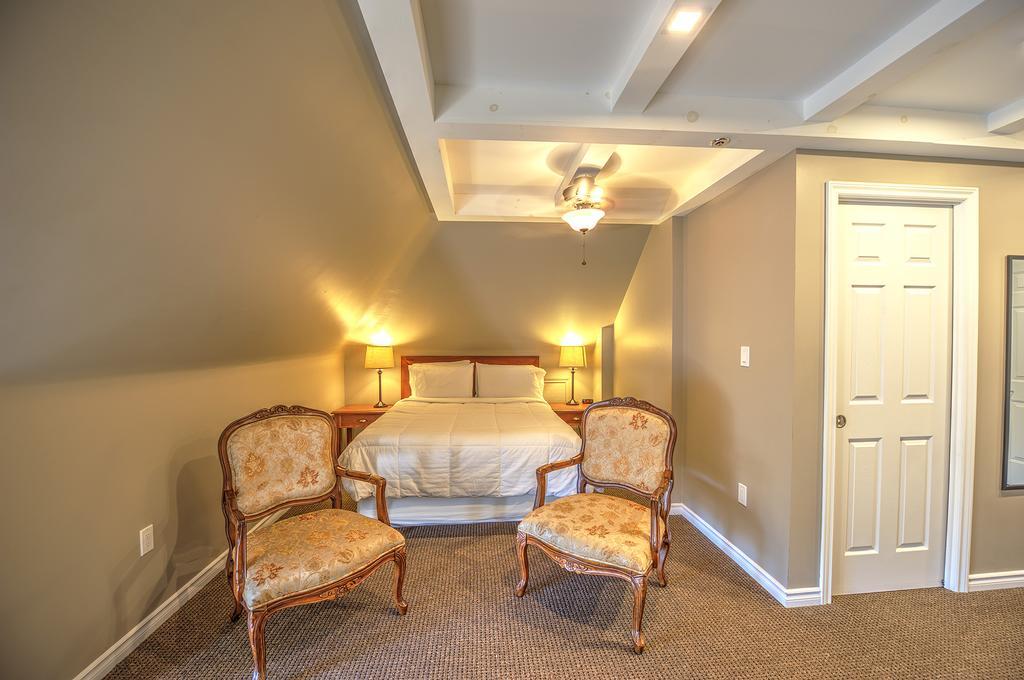 The Sonata Inn Charlottetown Exterior photo